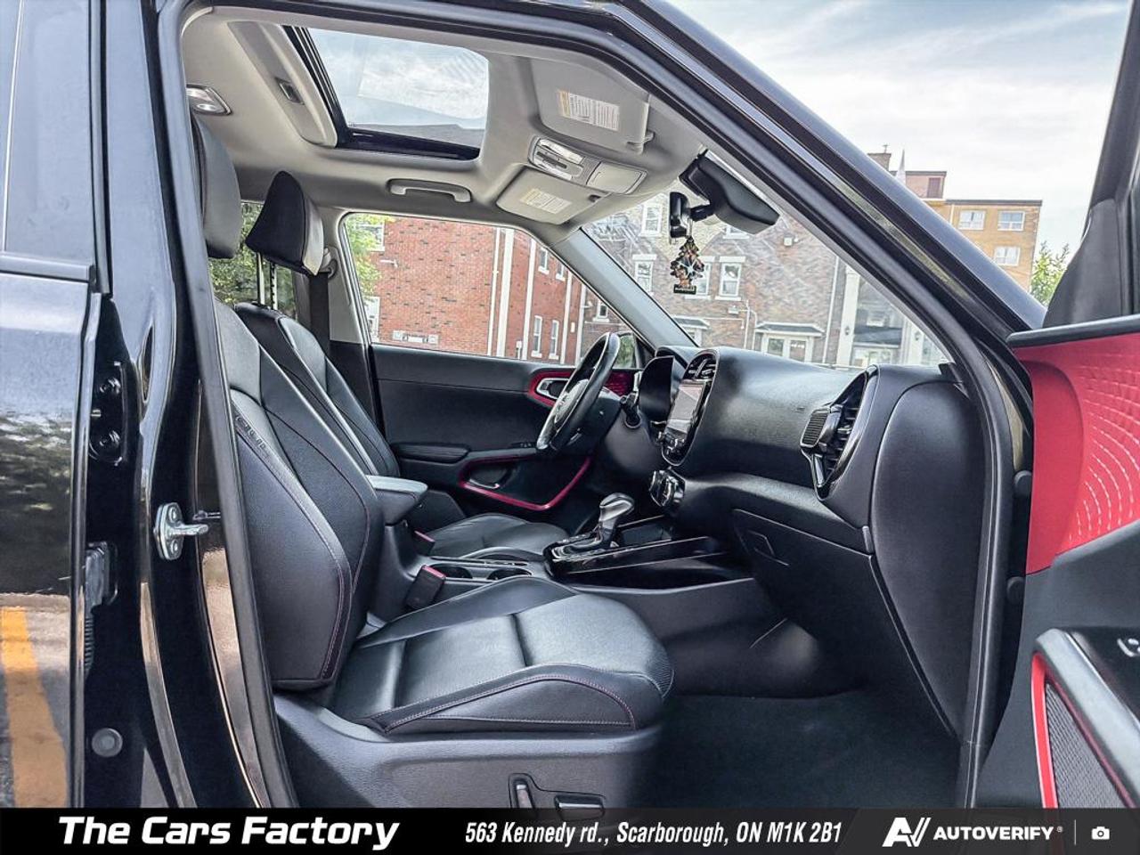 2025 Kia Soul GT-Line Limited Only 29,503KM 1-Owner No Accident! Photo