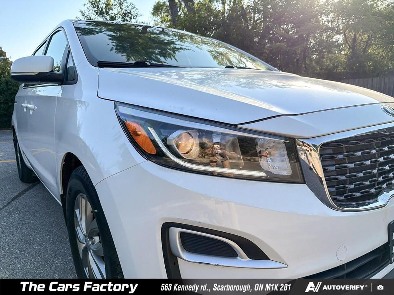 2020 Kia Sedona LX+ 8 PASSANGER APPLE CARPLAY NO ACCIDENT! Photo