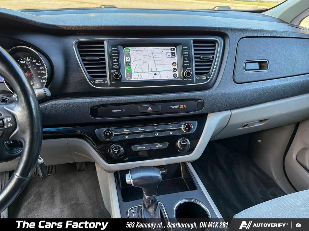 2020 Kia Sedona LX+ 8 PASSANGER APPLE CARPLAY NO ACCIDENT! Photo