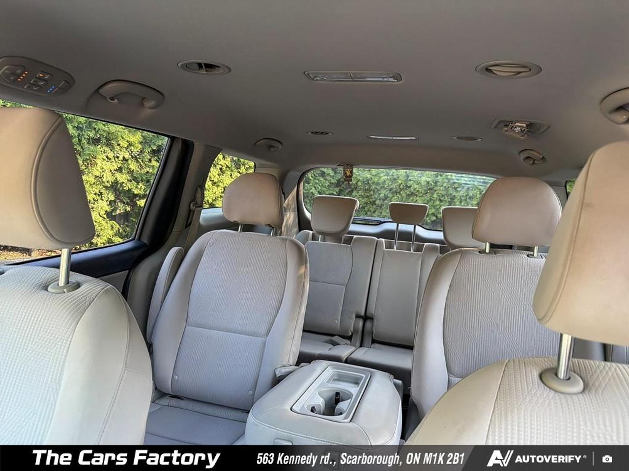 2020 Kia Sedona LX+ 8 PASSANGER APPLE CARPLAY NO ACCIDENT! Photo