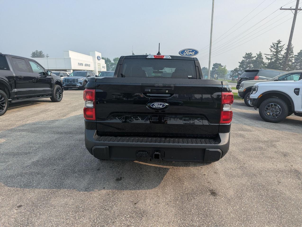 2026 Ford Maverick Lariat SuperCrew AWD Photo4