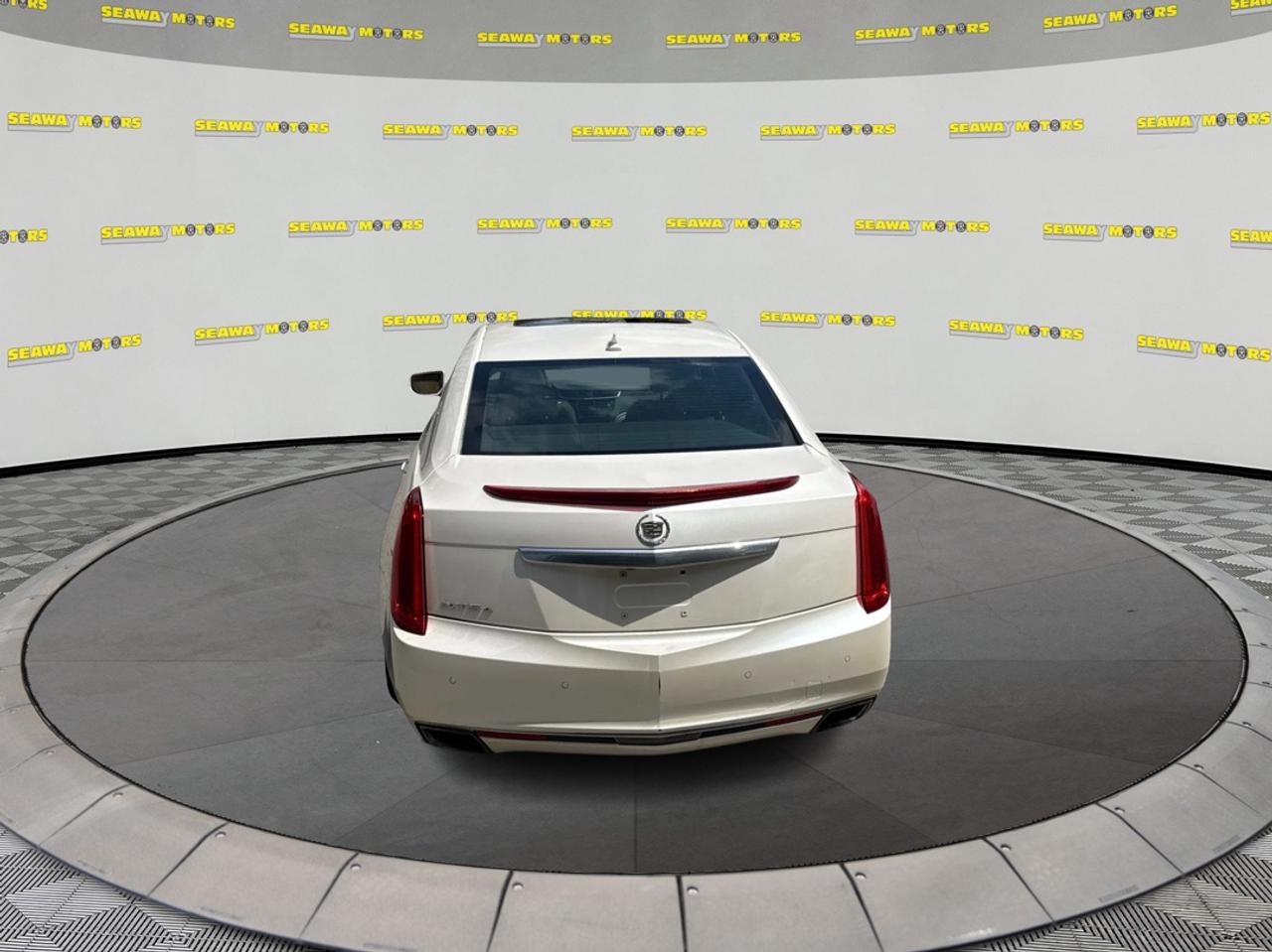 2013 Cadillac XTS 4dr Sdn Premium Collection AWD Photo