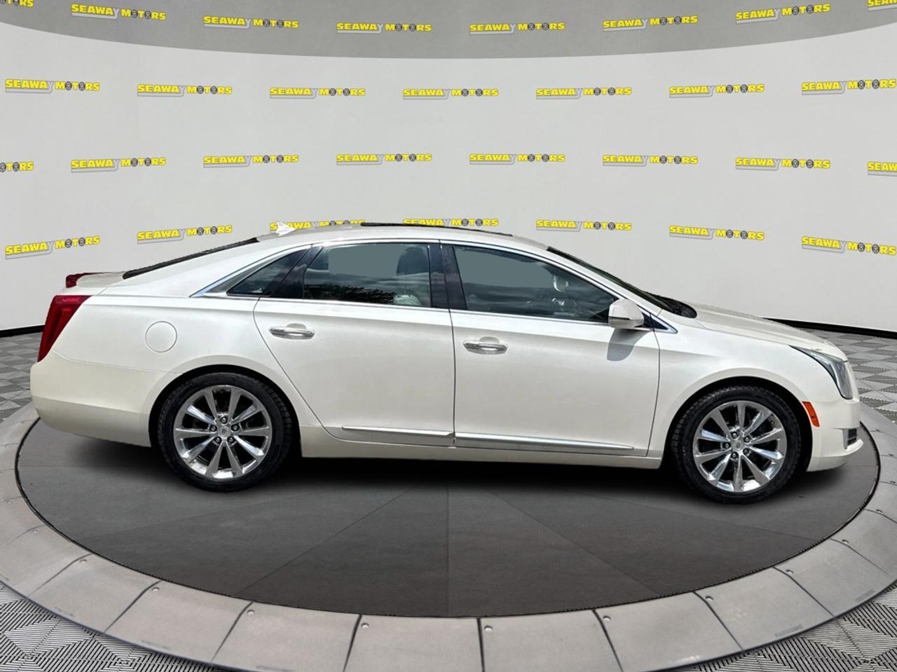 2013 Cadillac XTS 4dr Sdn Premium Collection AWD Photo