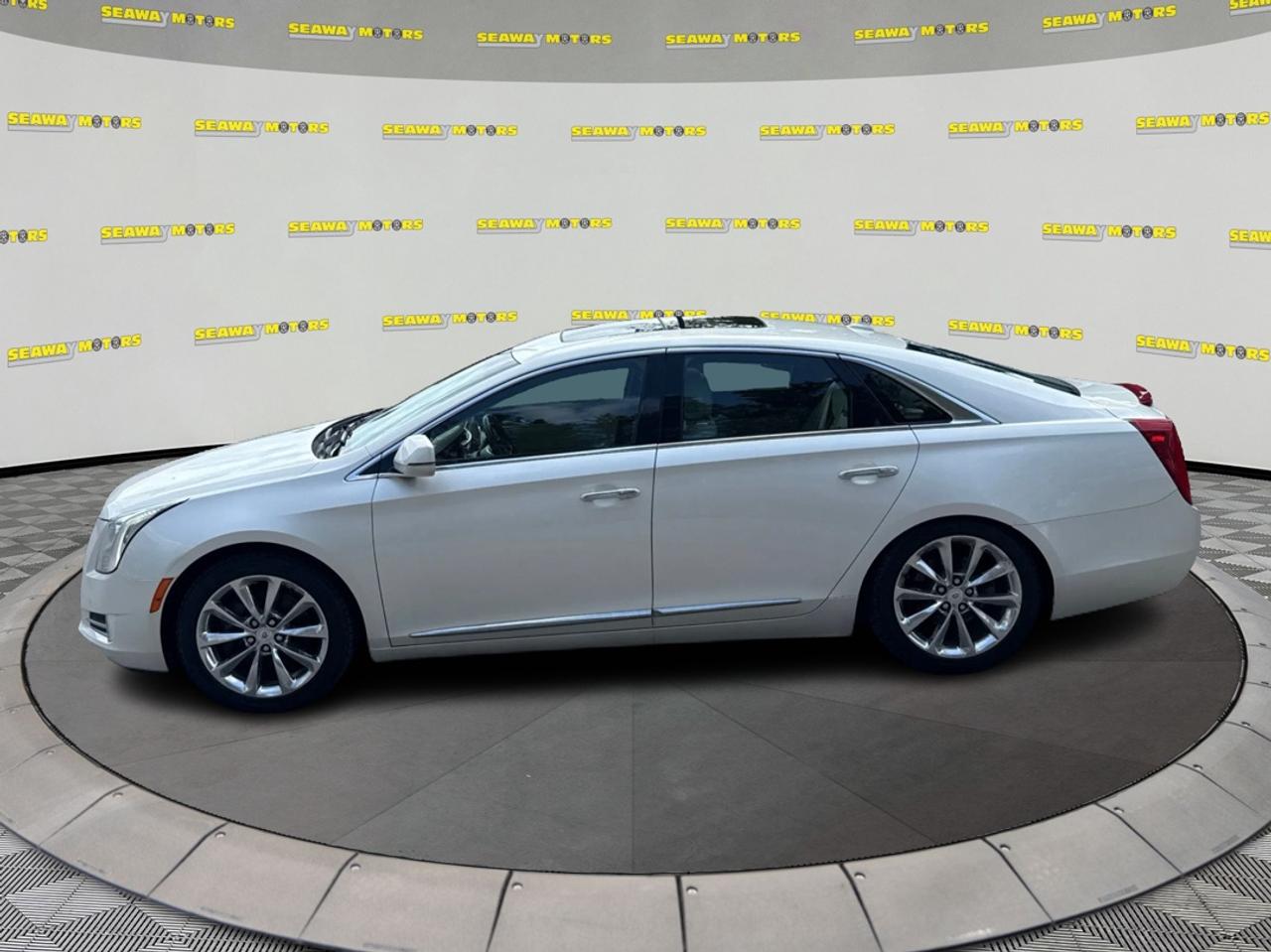 2013 Cadillac XTS 4dr Sdn Premium Collection AWD Photo