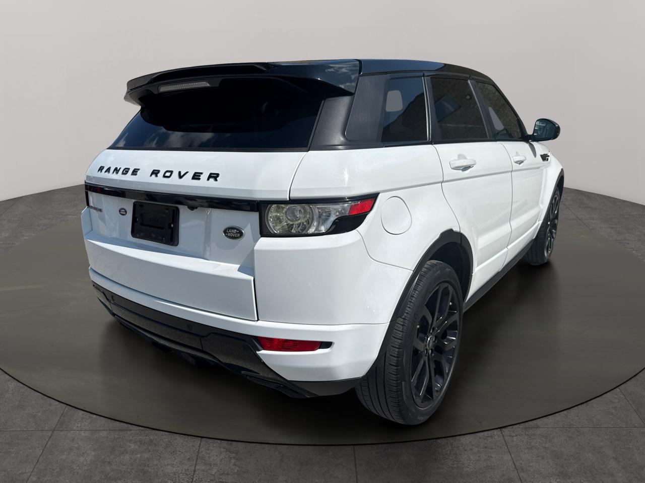 2015 Land Rover Evoque 5dr HB Dynamic Photo