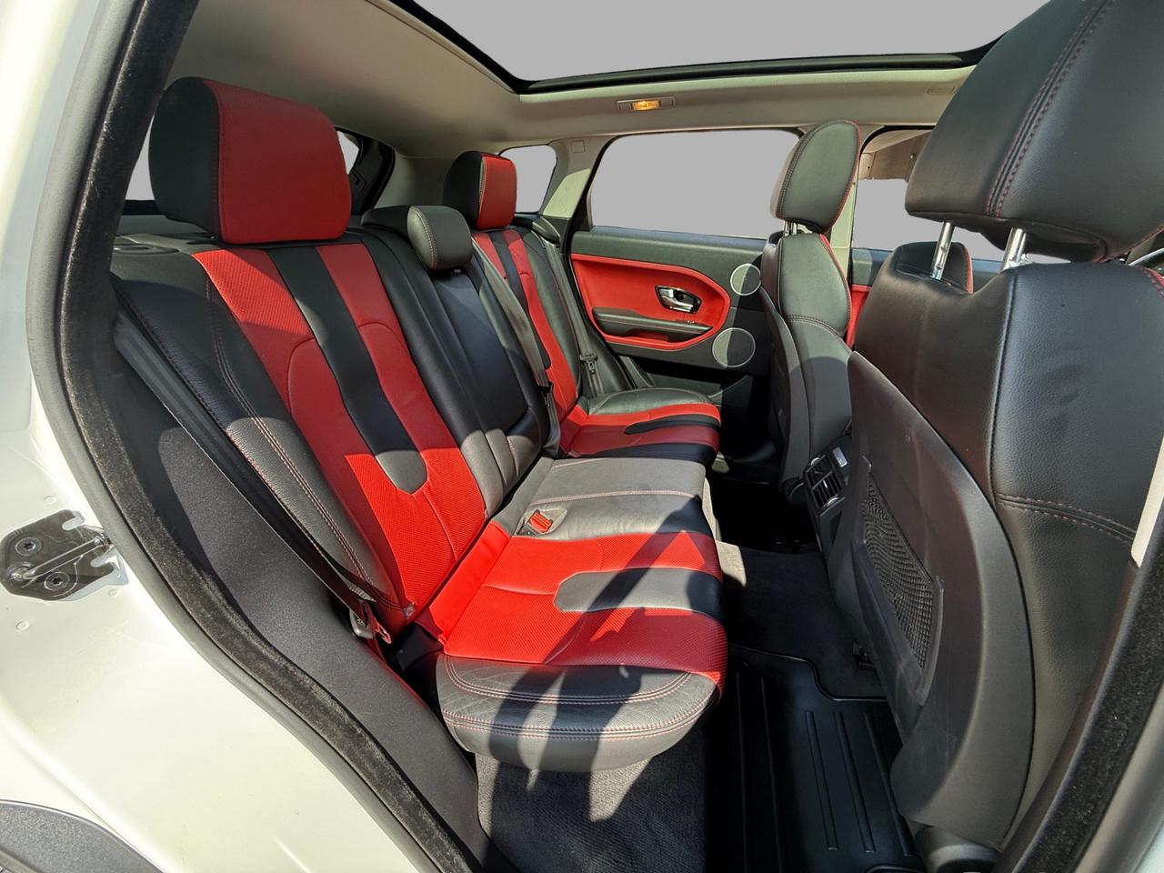 2015 Land Rover Evoque 5dr HB Dynamic Photo