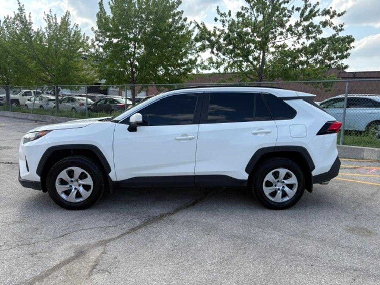 2021 Toyota RAV4 LE AWD **CAMERA-BLUETOOTH-CARPLAY-NO ACCIDENTS-CERTIFIED** Photo