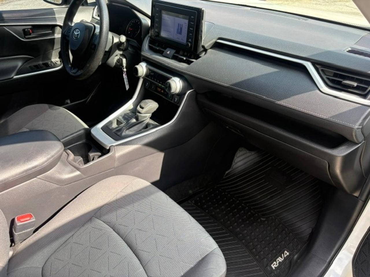2021 Toyota RAV4 LE AWD **CAMERA-BLUETOOTH-CARPLAY-NO ACCIDENTS-CERTIFIED** Photo
