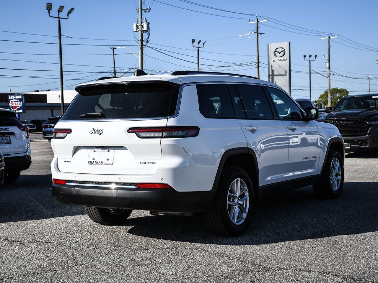 2023 Jeep Grand Cherokee L Laredo 4x4 Photo