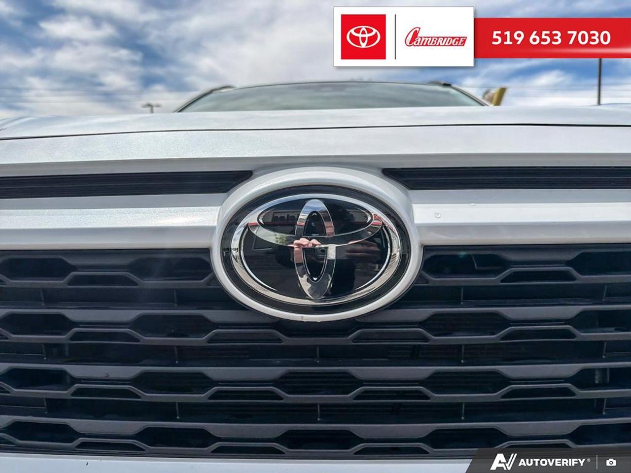 2024 Toyota RAV4 XLE Photo