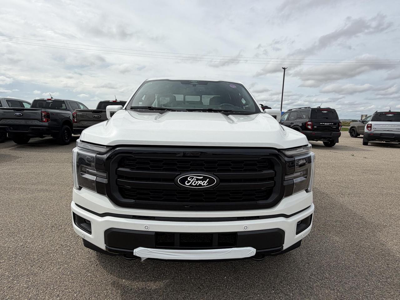 2026 Ford F-150 LARIAT Employee Pricing on NOW!! Photo2