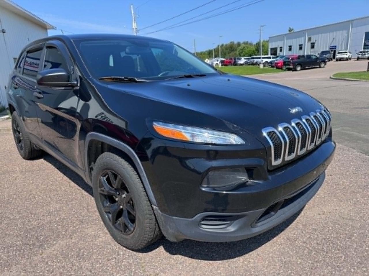 2017 Jeep Cherokee Sport Photo4