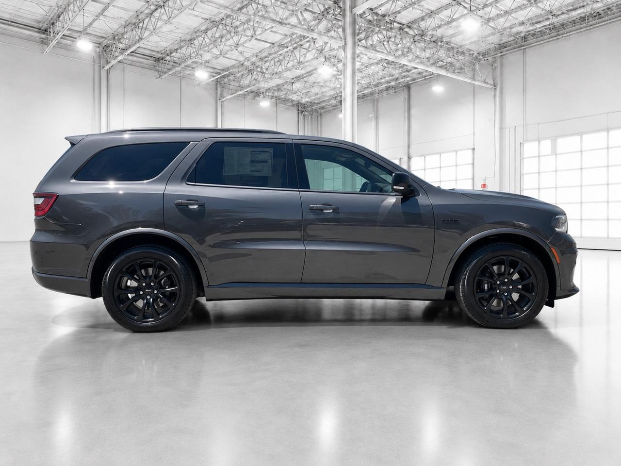 2026 Dodge Durango GT PREMIUM | HEMI | Redline Pkg | Tow N Go | AWD Photo