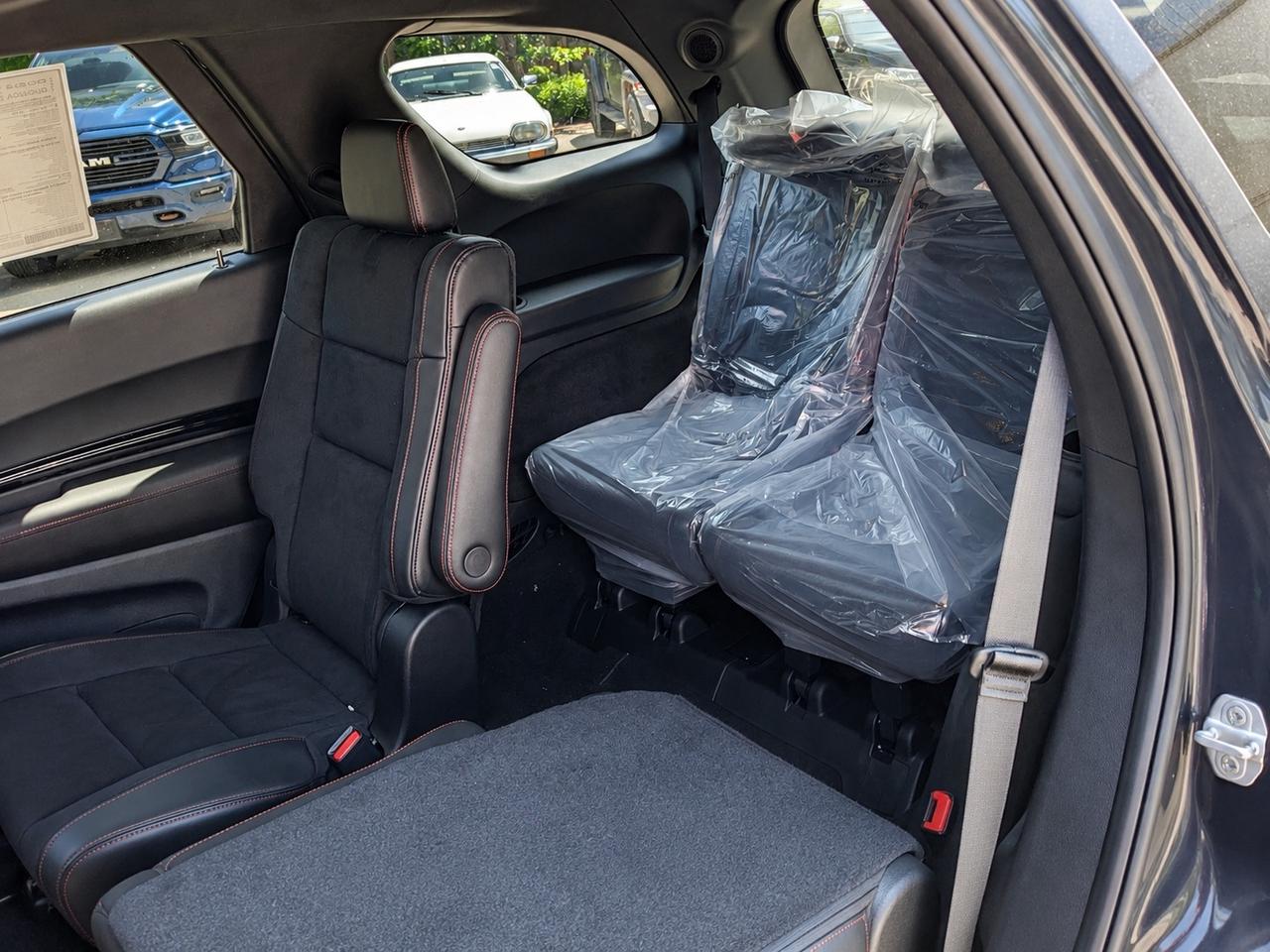 2026 Dodge Durango GT PREMIUM | HEMI | Redline Pkg | Tow N Go | AWD Photo
