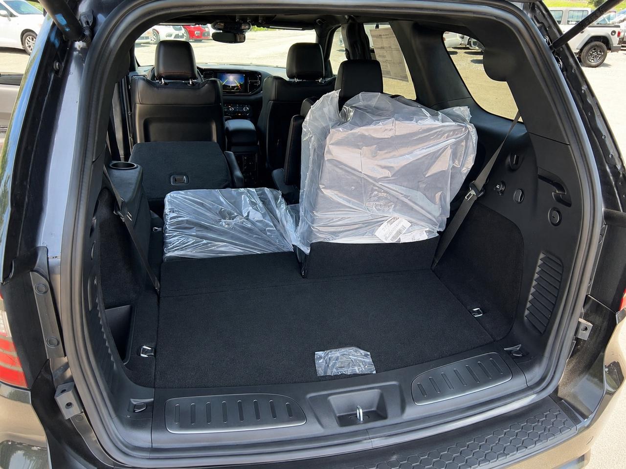 2026 Dodge Durango GT PREMIUM | HEMI | Redline Pkg | Tow N Go | AWD Photo