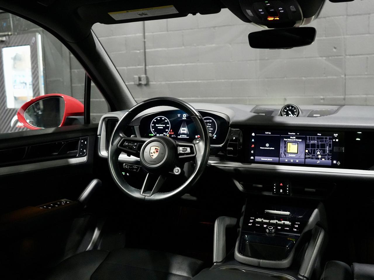 2024 Porsche Cayenne CARMINE RED|PANO|BOSE|DRIVE ASIST|NOACCIDENT|LOWKM Photo