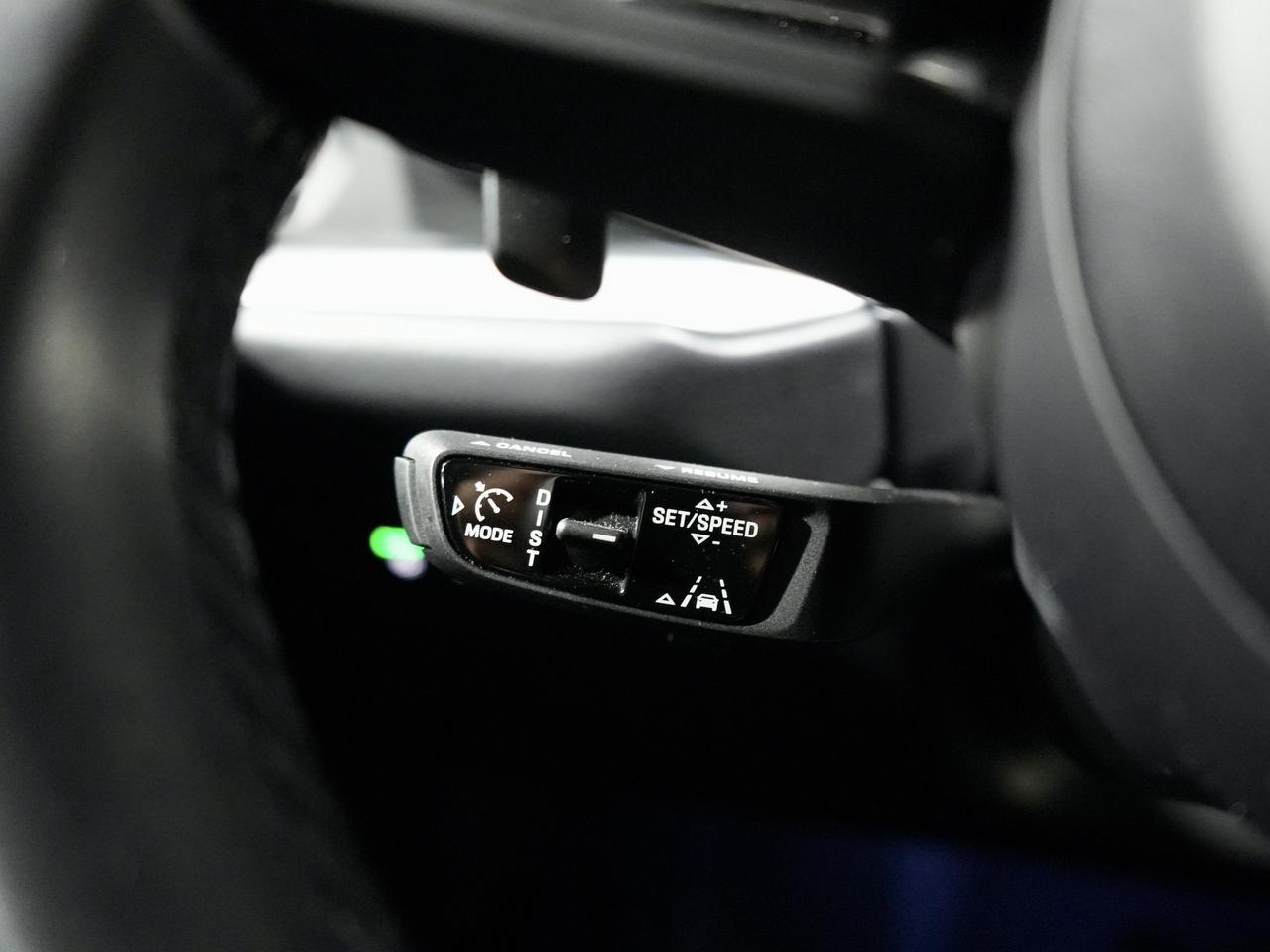 2024 Porsche Cayenne CARMINE RED|PANO|BOSE|DRIVE ASIST|NOACCIDENT|LOWKM Photo