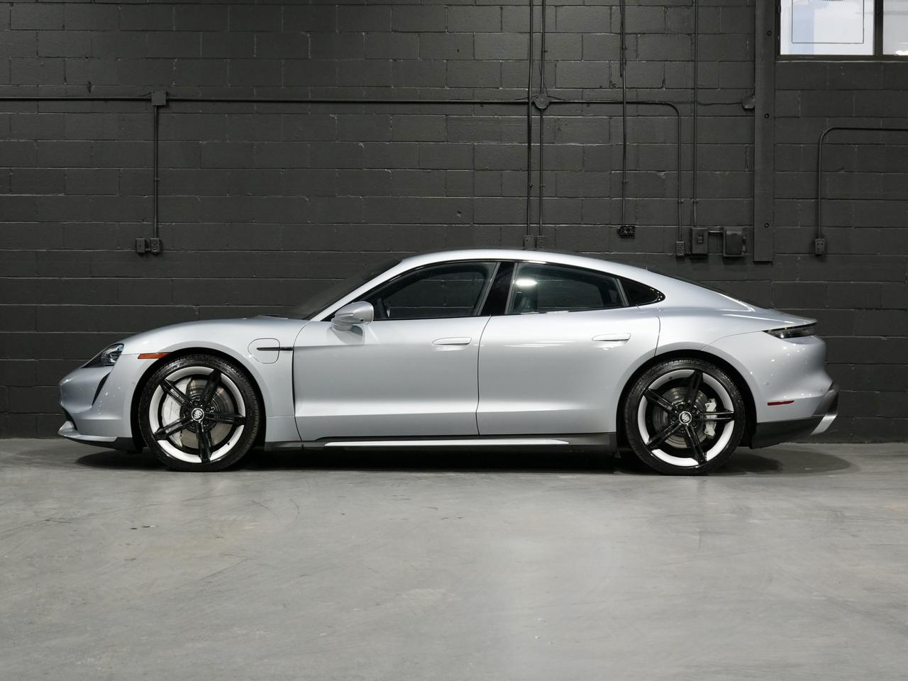 2020 Porsche Taycan Turbo| VOLCANO GREY METALLIC| 360 CAM|PANO|BOSE Photo