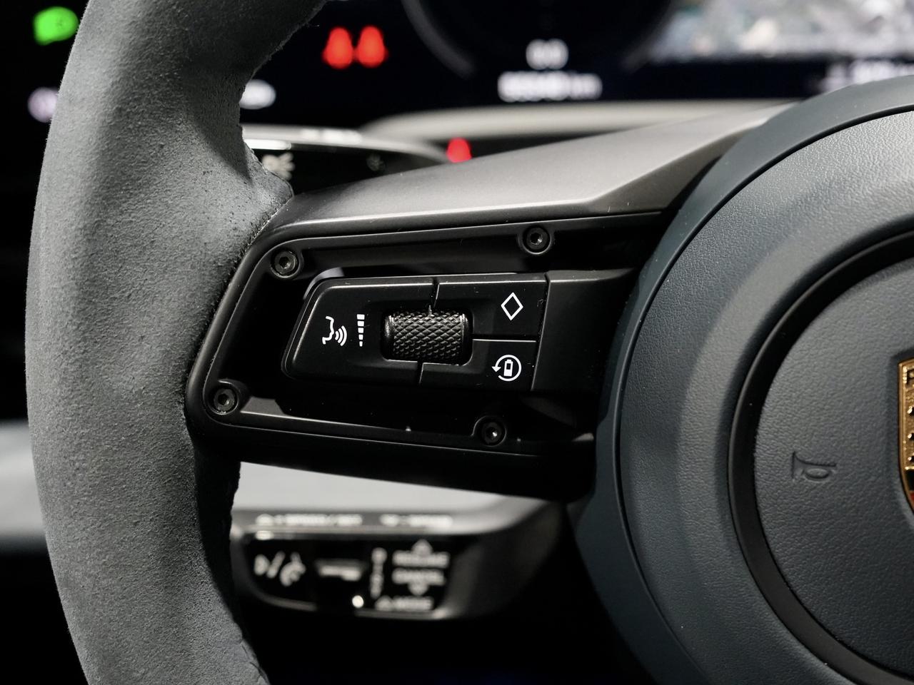 2020 Porsche Taycan Turbo| VOLCANO GREY METALLIC| 360 CAM|PANO|BOSE Photo