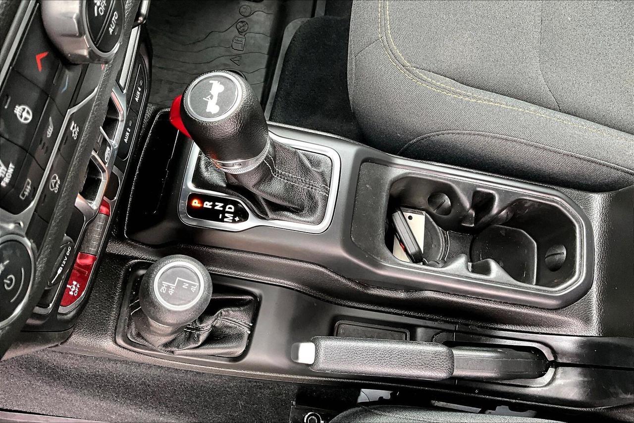 2024 Jeep Wrangler Willys 4Dr | Heated Seats | Safety Tech | 4X4 Photo