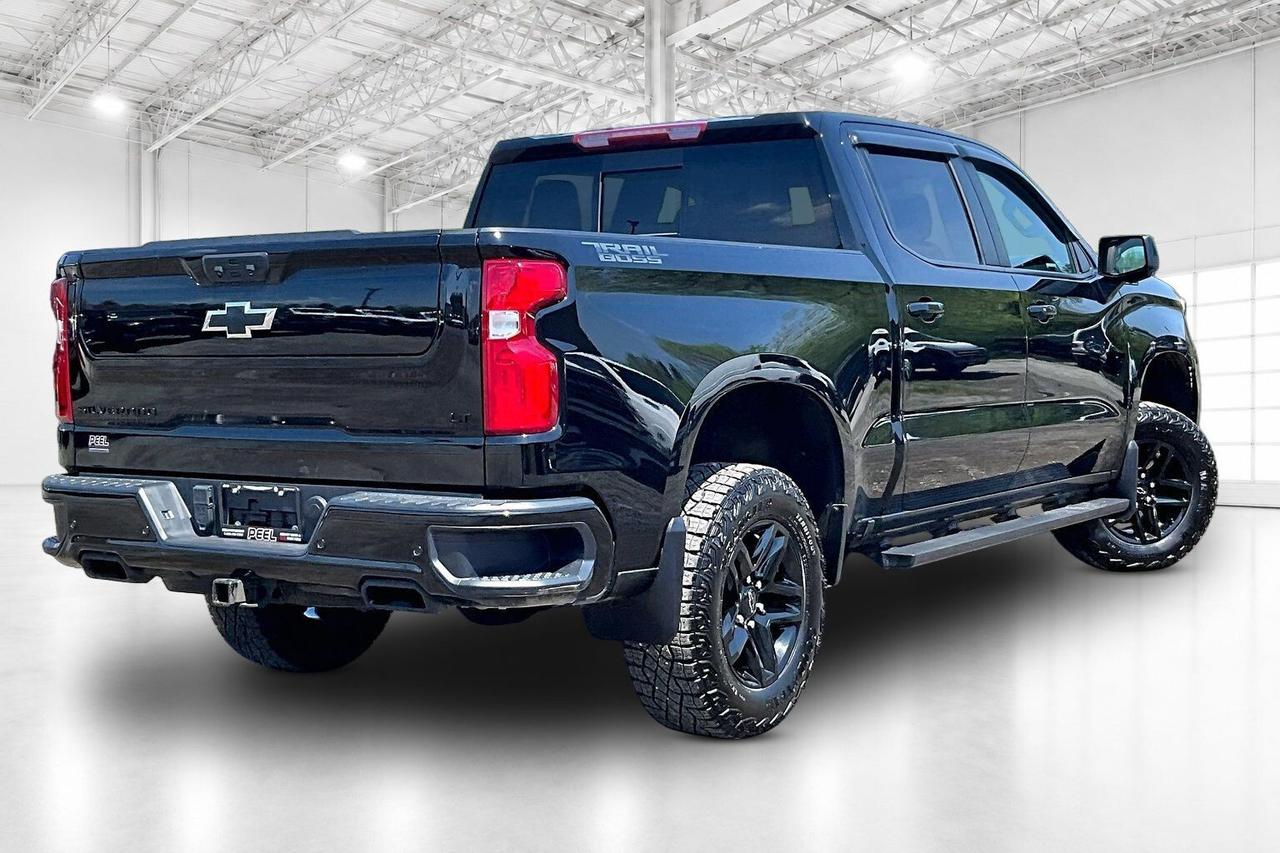 2024 Chevrolet Silverado 1500 LT Trail Boss Premium | Midnight Ed | 5.3L V8 |4X4 Photo