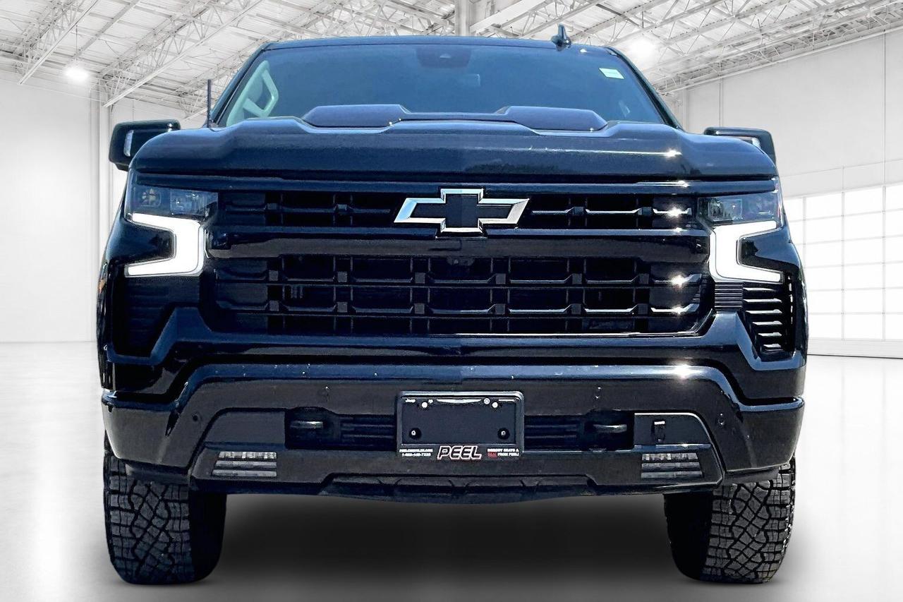 2024 Chevrolet Silverado 1500 LT Trail Boss Premium | Midnight Ed | 5.3L V8 |4X4 Photo2