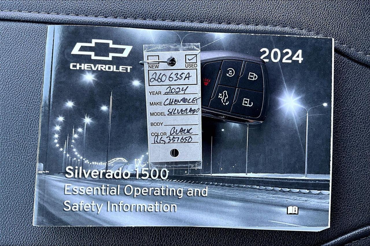 2024 Chevrolet Silverado 1500 LT Trail Boss Premium | Midnight Ed | 5.3L V8 |4X4 Photo