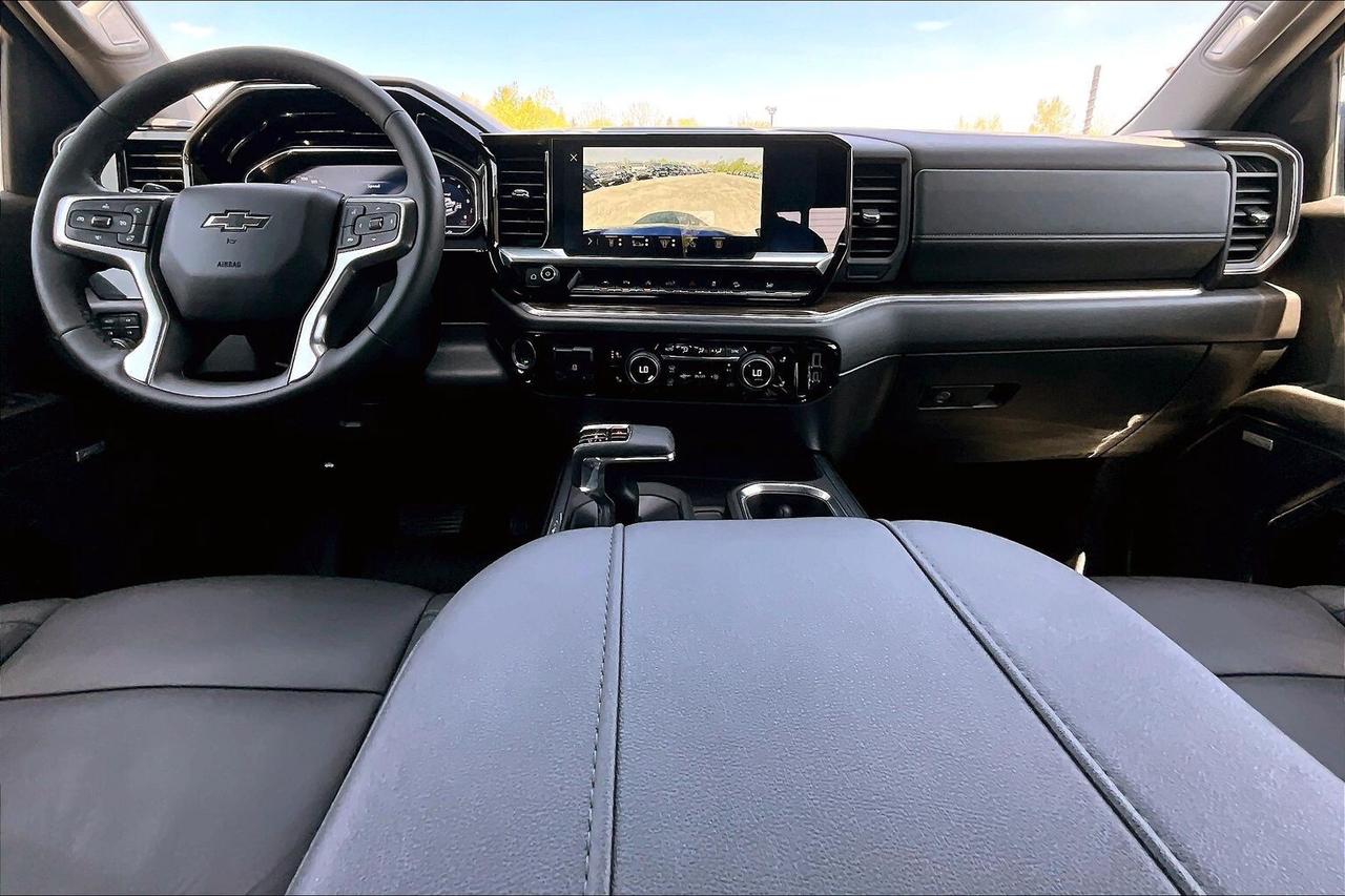 2024 Chevrolet Silverado 1500 LT Trail Boss Premium | Midnight Ed | 5.3L V8 |4X4 Photo