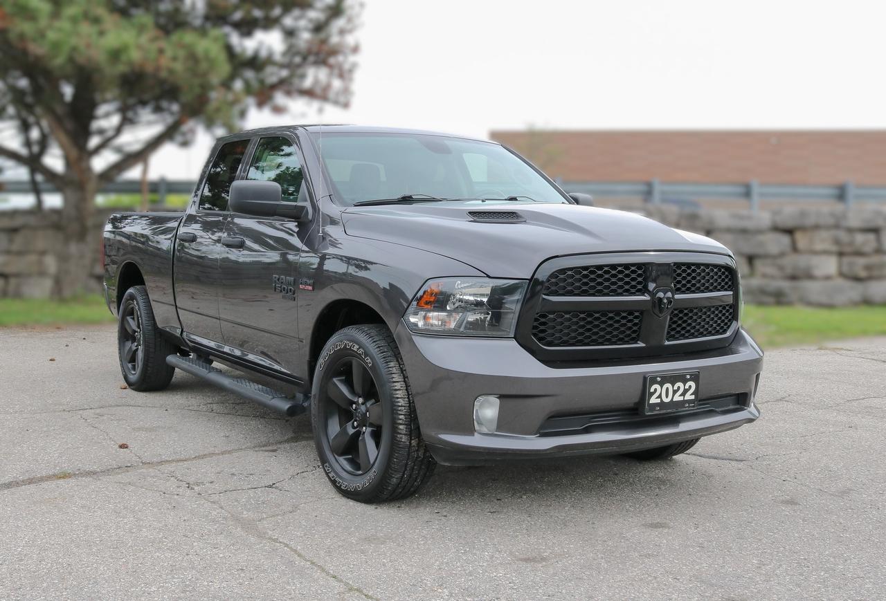 2022 RAM 1500 Classic Express 4x4 Quad Cab 6'4  Box | REMOTE START | Photo2