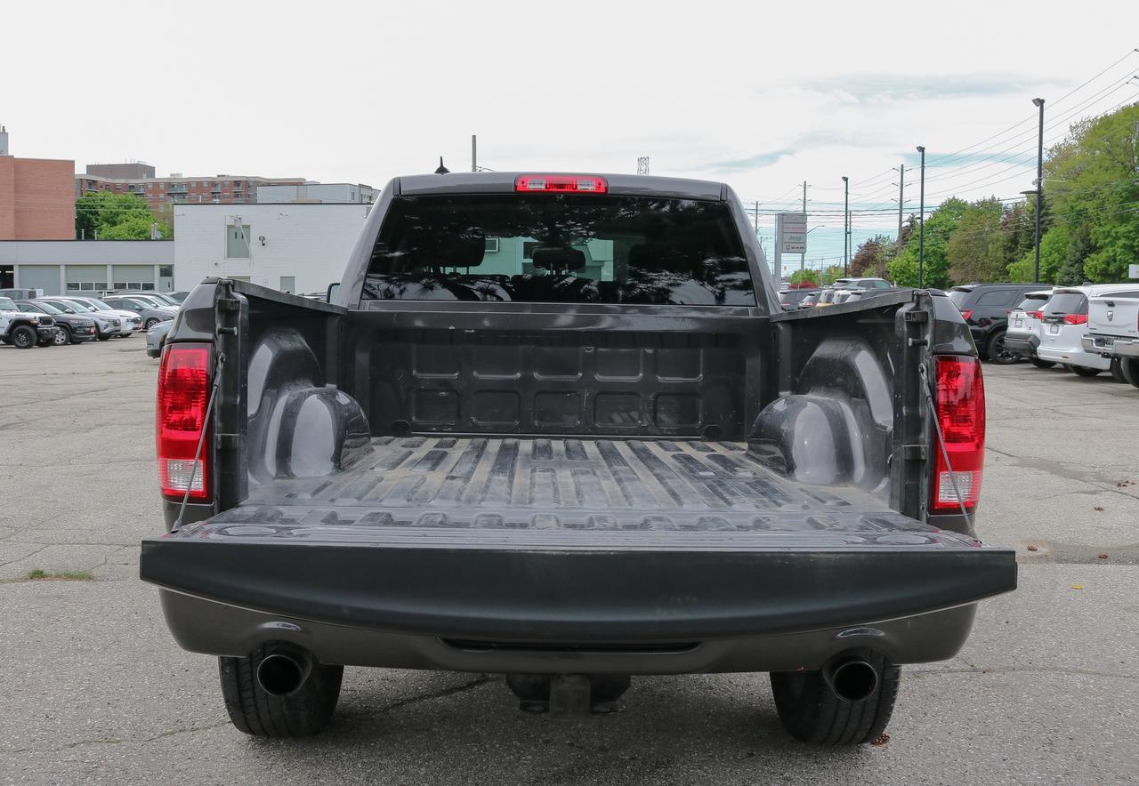 2022 RAM 1500 Classic Express 4x4 Quad Cab 6'4  Box | REMOTE START | Photo
