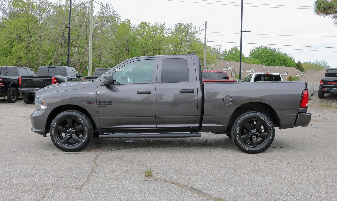 2022 RAM 1500 Classic Express 4x4 Quad Cab 6'4  Box | REMOTE START | Photo