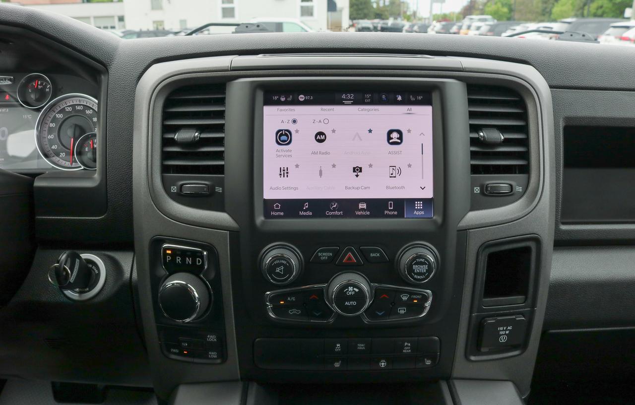2022 RAM 1500 Classic Express 4x4 Quad Cab 6'4  Box | REMOTE START | Photo