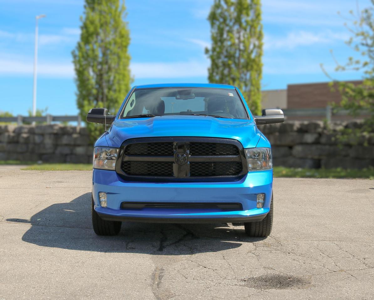 2023 RAM 1500 Classic Express 4x4 Crew Cab 5'7  Box | TRAILER HITCH | Photo