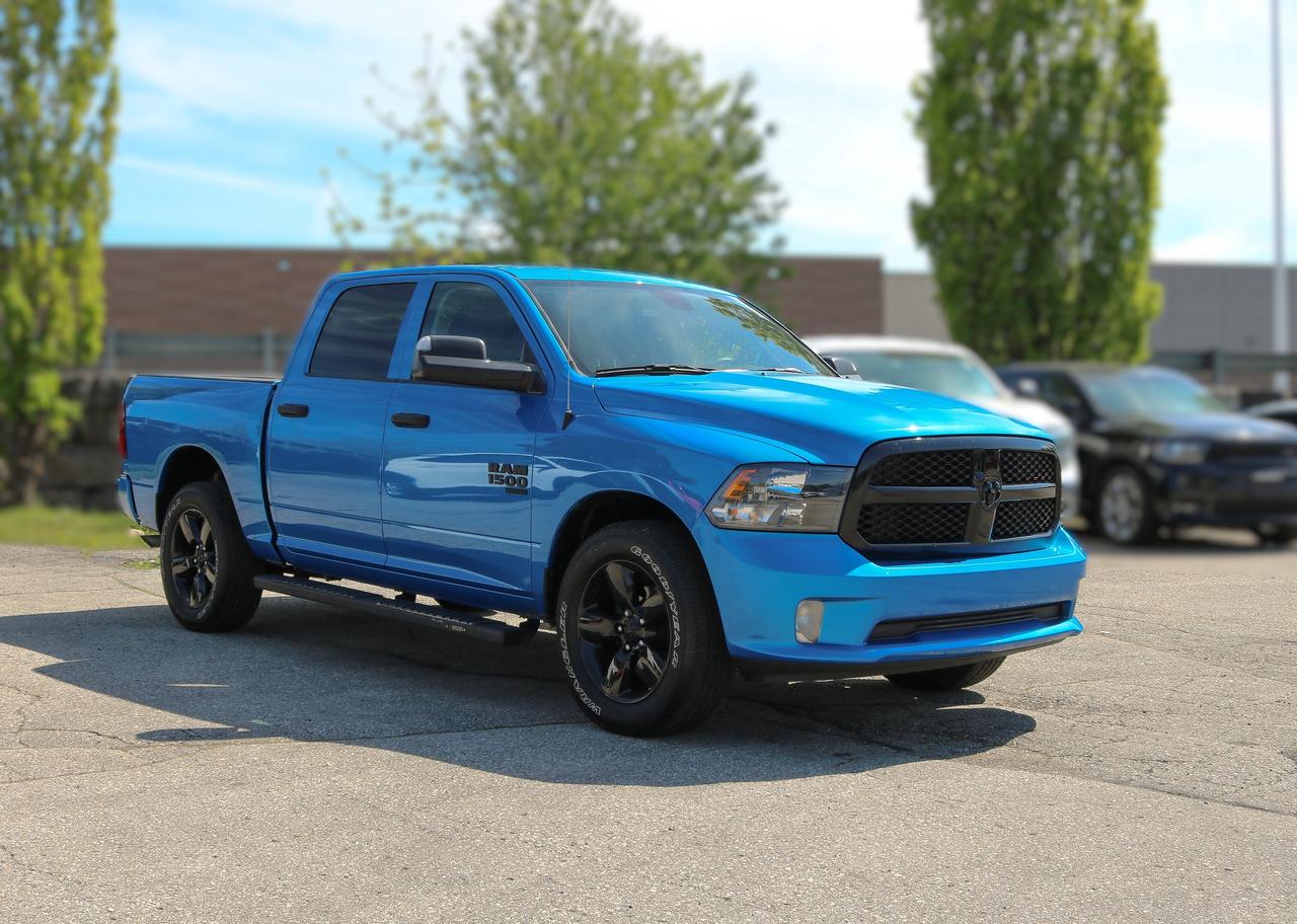 2023 RAM 1500 Classic Express 4x4 Crew Cab 5'7  Box | TRAILER HITCH | Photo