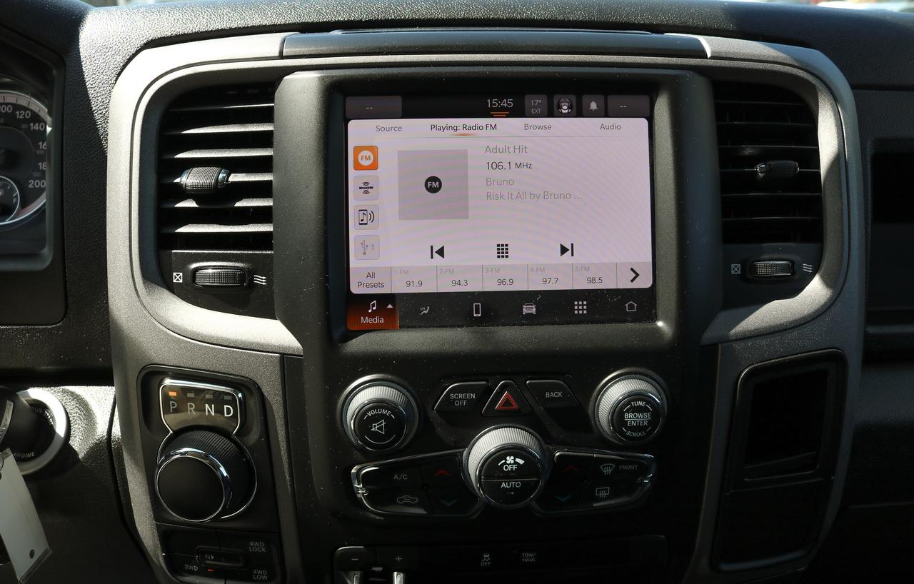 2023 RAM 1500 Classic Express 4x4 Crew Cab 5'7  Box | TRAILER HITCH | Photo