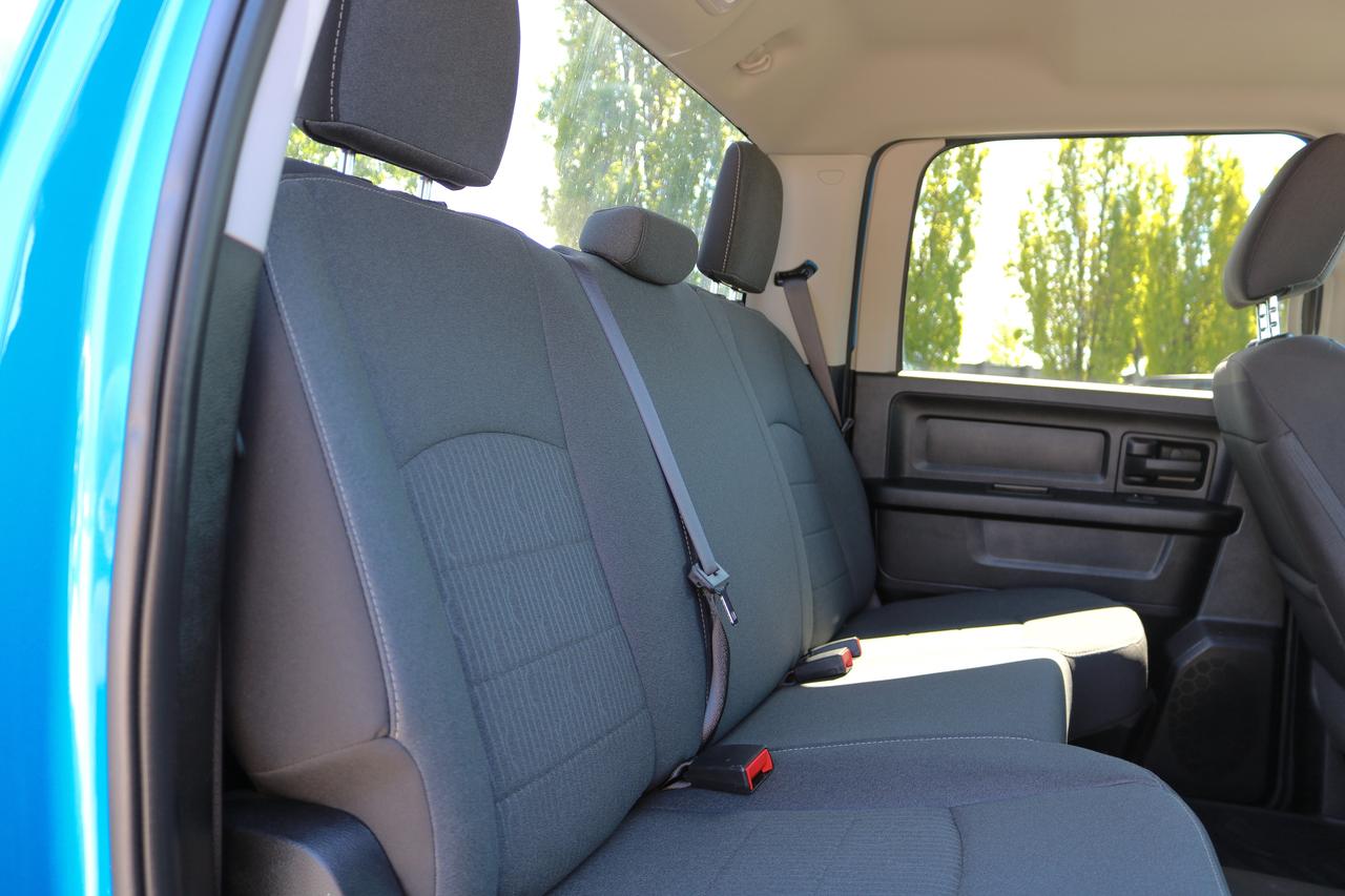 2023 RAM 1500 Classic Express 4x4 Crew Cab 5'7  Box | TRAILER HITCH | Photo