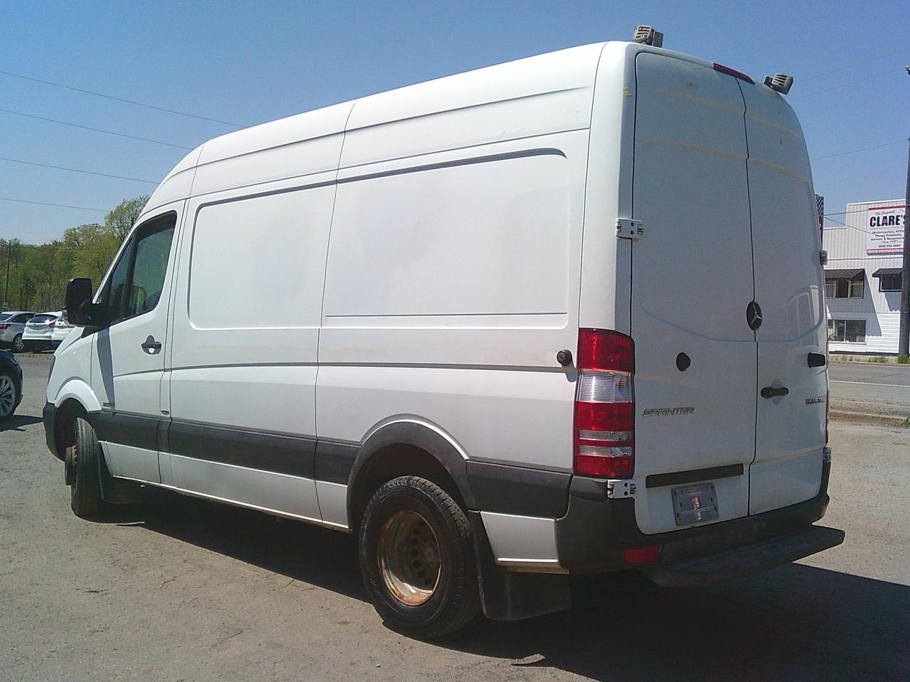 2016 Mercedes-Benz Sprinter 3500 SERVICE VAN RWD 3500 V6 144 Photo