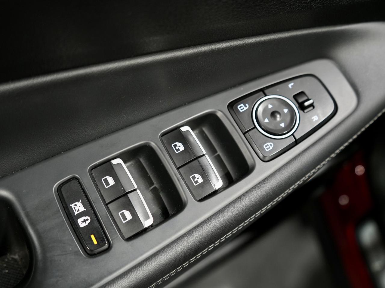 2019 Hyundai Santa Fe Ultimate|SCARLET RED|HUD|360CAM|DRIVE ASSIST| NAV Photo