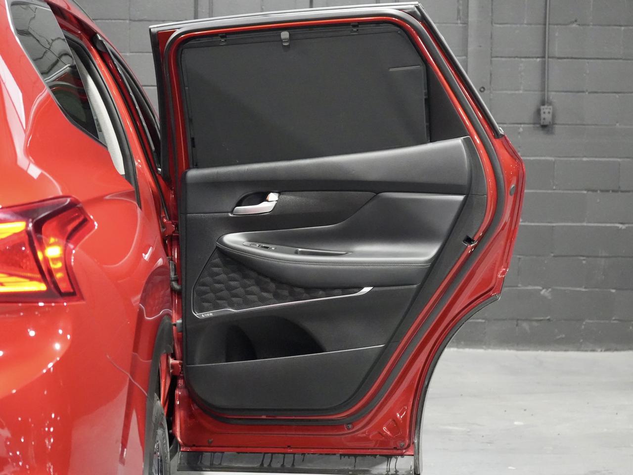 2019 Hyundai Santa Fe Ultimate|SCARLET RED|HUD|360CAM|DRIVE ASSIST| NAV Photo