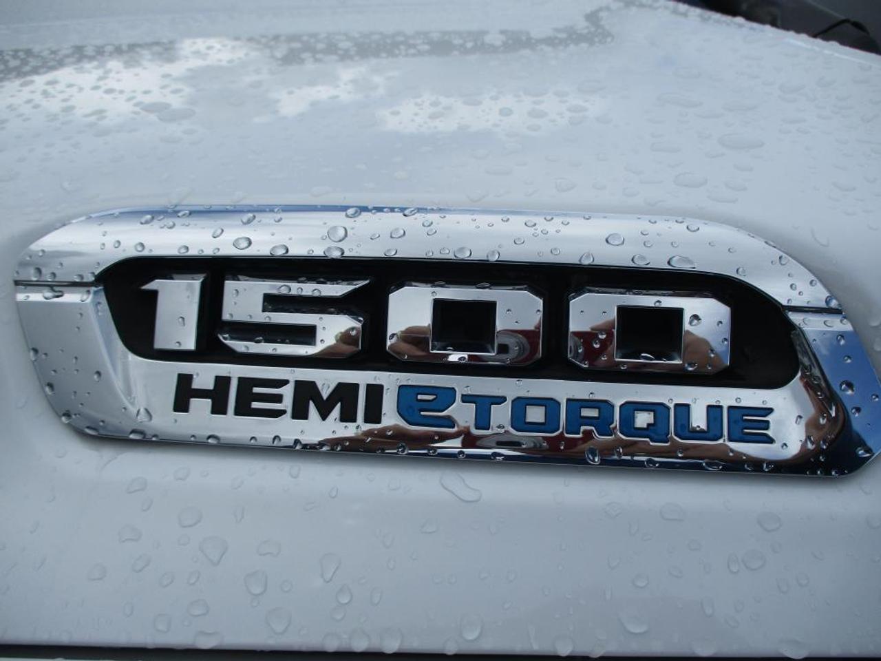 2021 RAM 1500 Longhorn Crew 4x4 - Photo #9