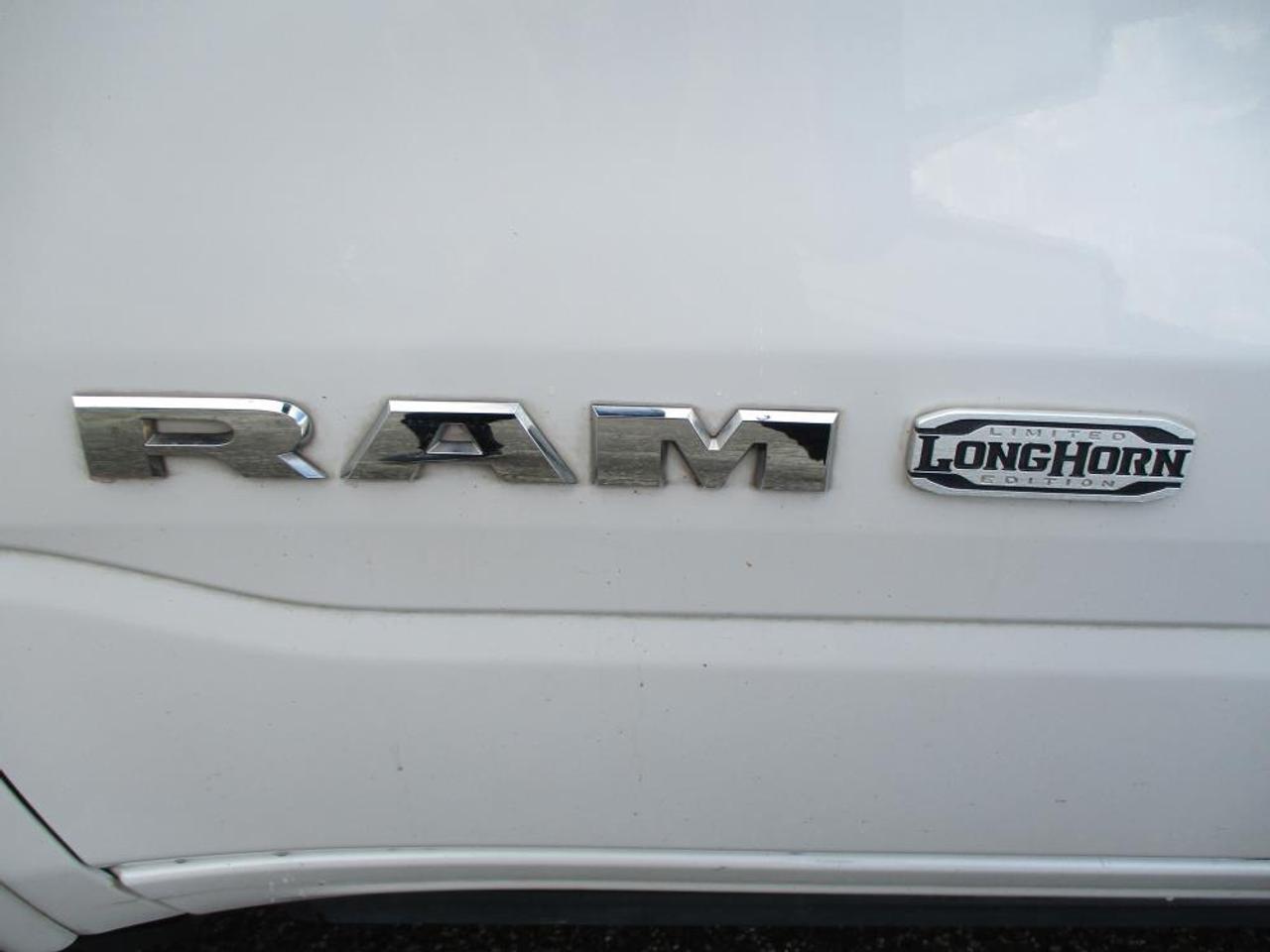 2021 RAM 1500 Longhorn Crew 4x4 - Photo #8