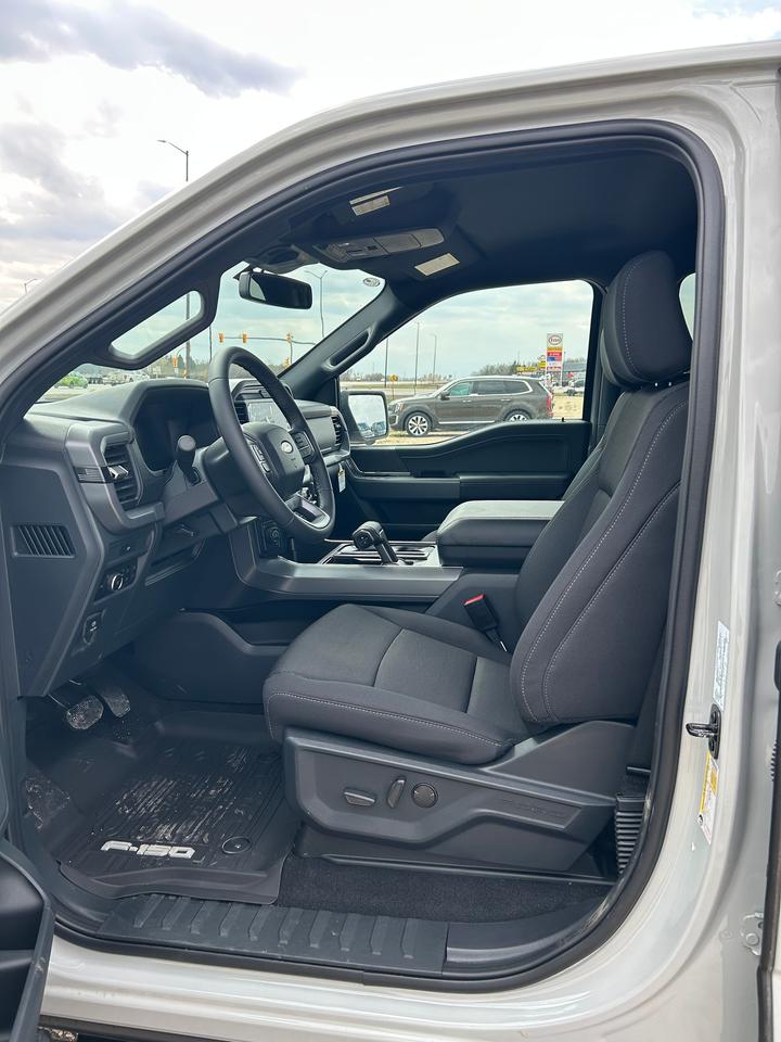 2026 Ford F-150 XLT 4WD SuperCrew 5.5' Box 302A Photo