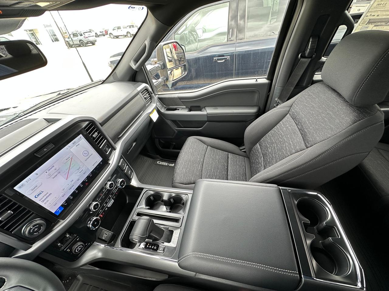 2026 Ford F-150 XLT 4WD SuperCrew 6.5' Box 302A Photo5