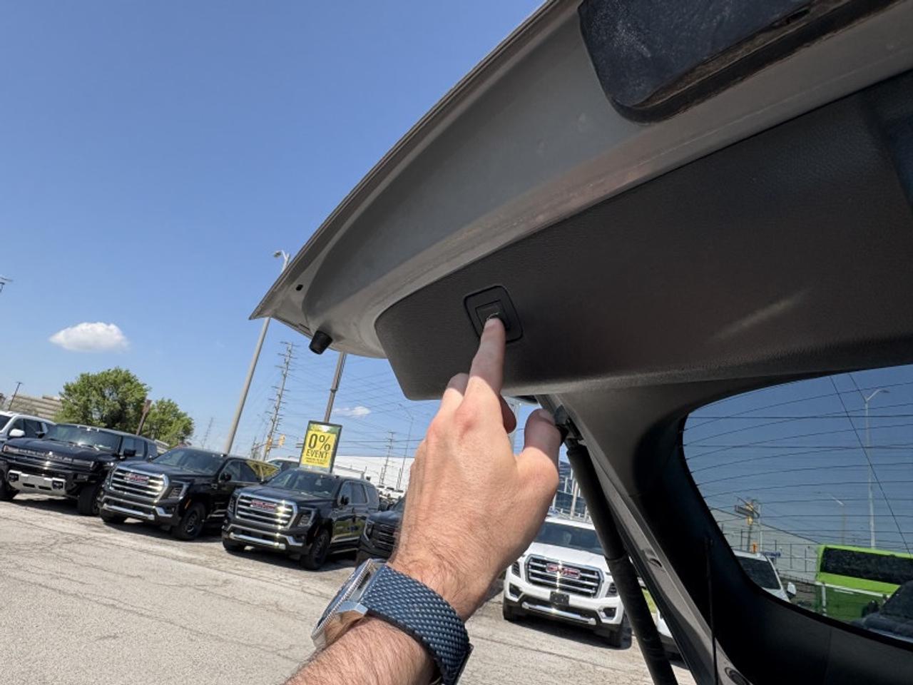 2025 Buick Envista Avenir  SUNROOF|LEATHER| Photo