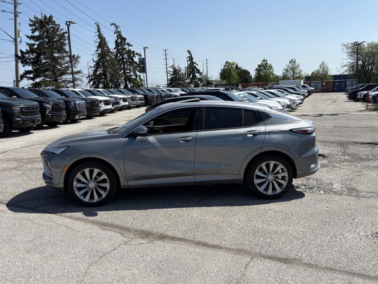 2025 Buick Envista Avenir  SUNROOF|LEATHER| Photo