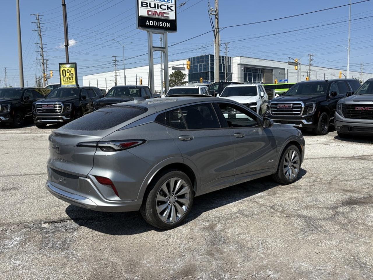2025 Buick Envista Avenir  SUNROOF|LEATHER| Photo