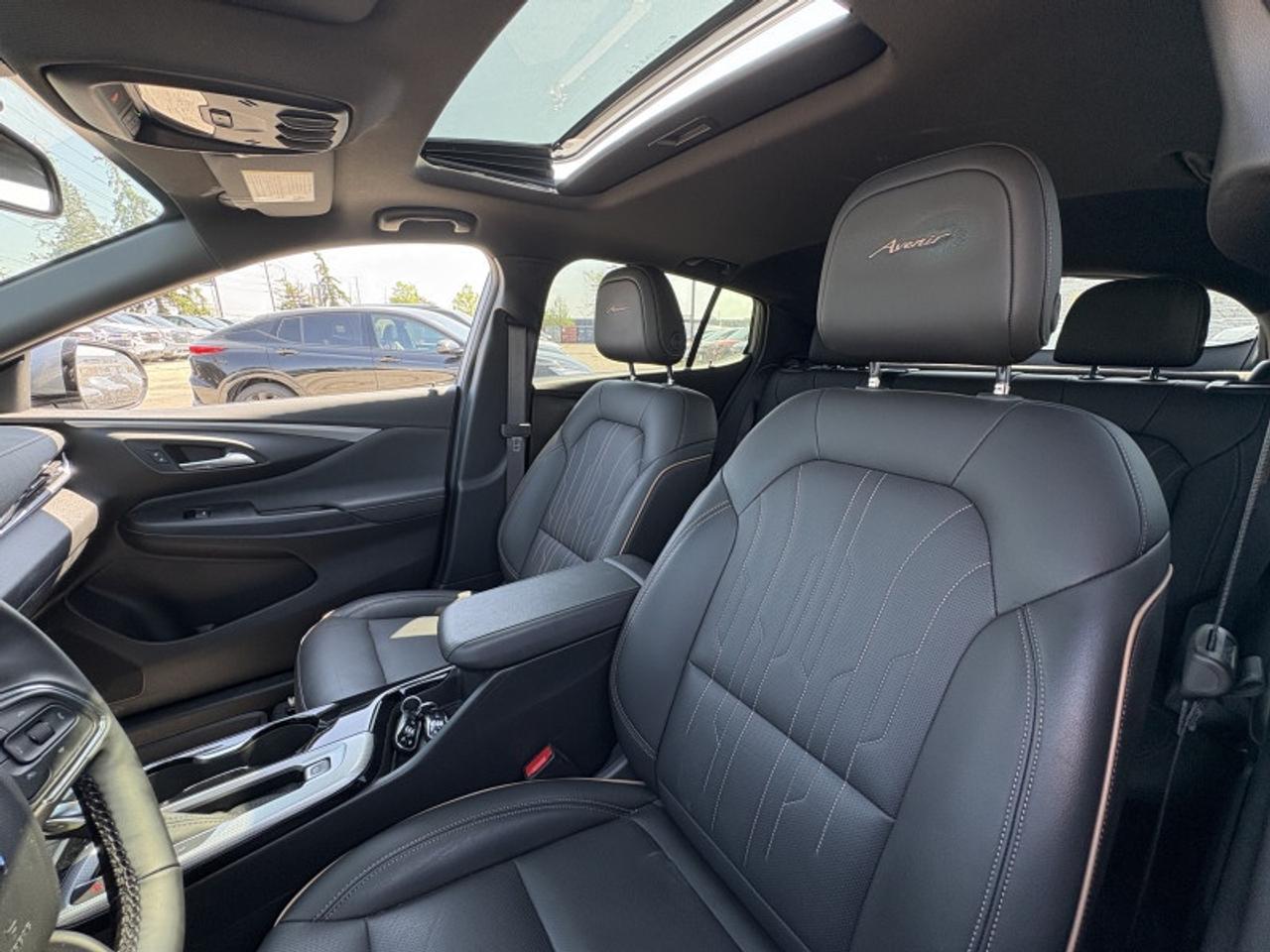 2025 Buick Envista Avenir  SUNROOF|LEATHER| Photo