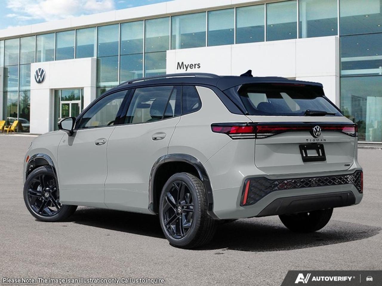 2026 Volkswagen Tiguan Comfortline R-Line Black Edition Photo