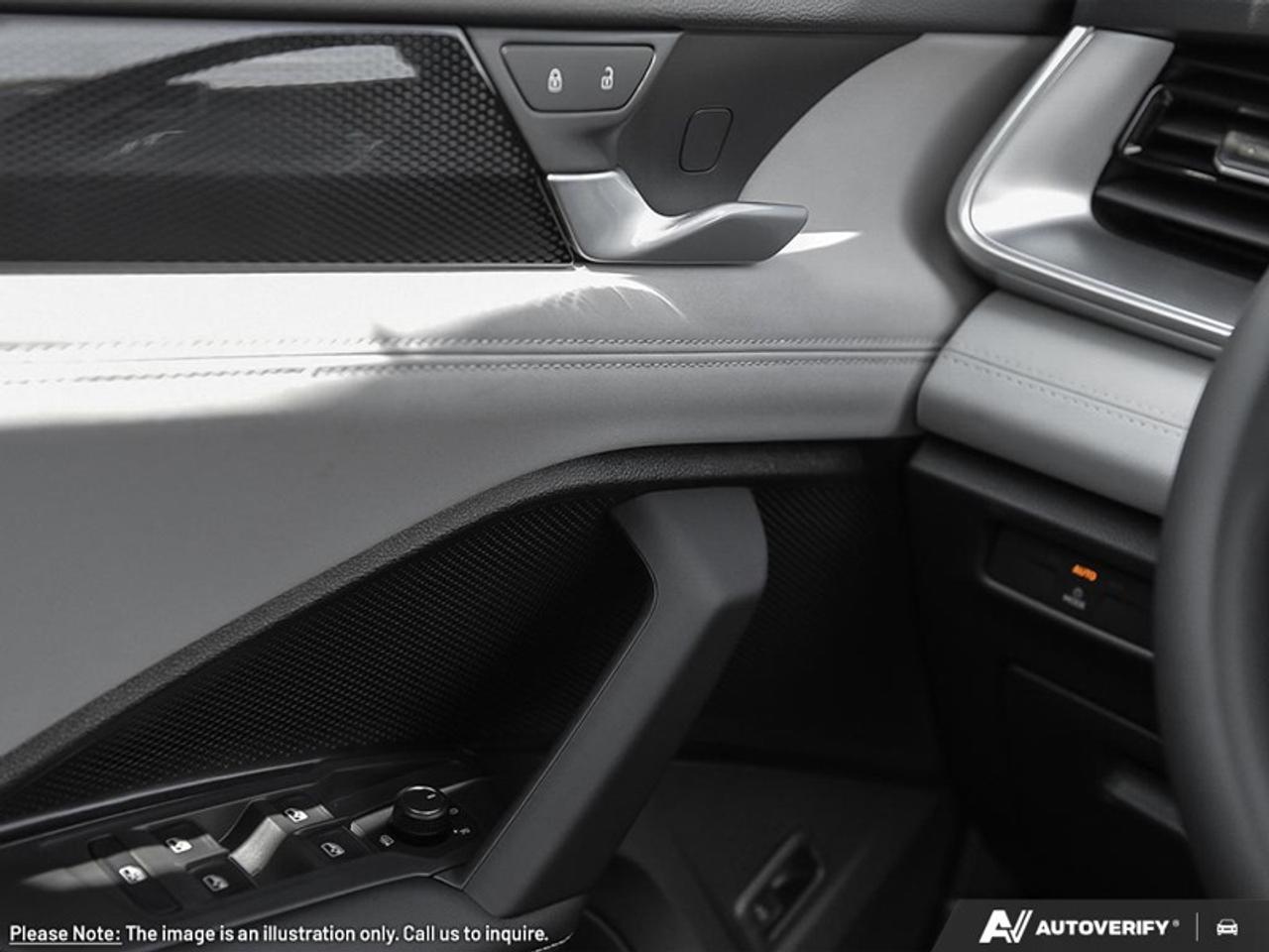 2026 Volkswagen Tiguan Comfortline  - Power Liftgate Photo