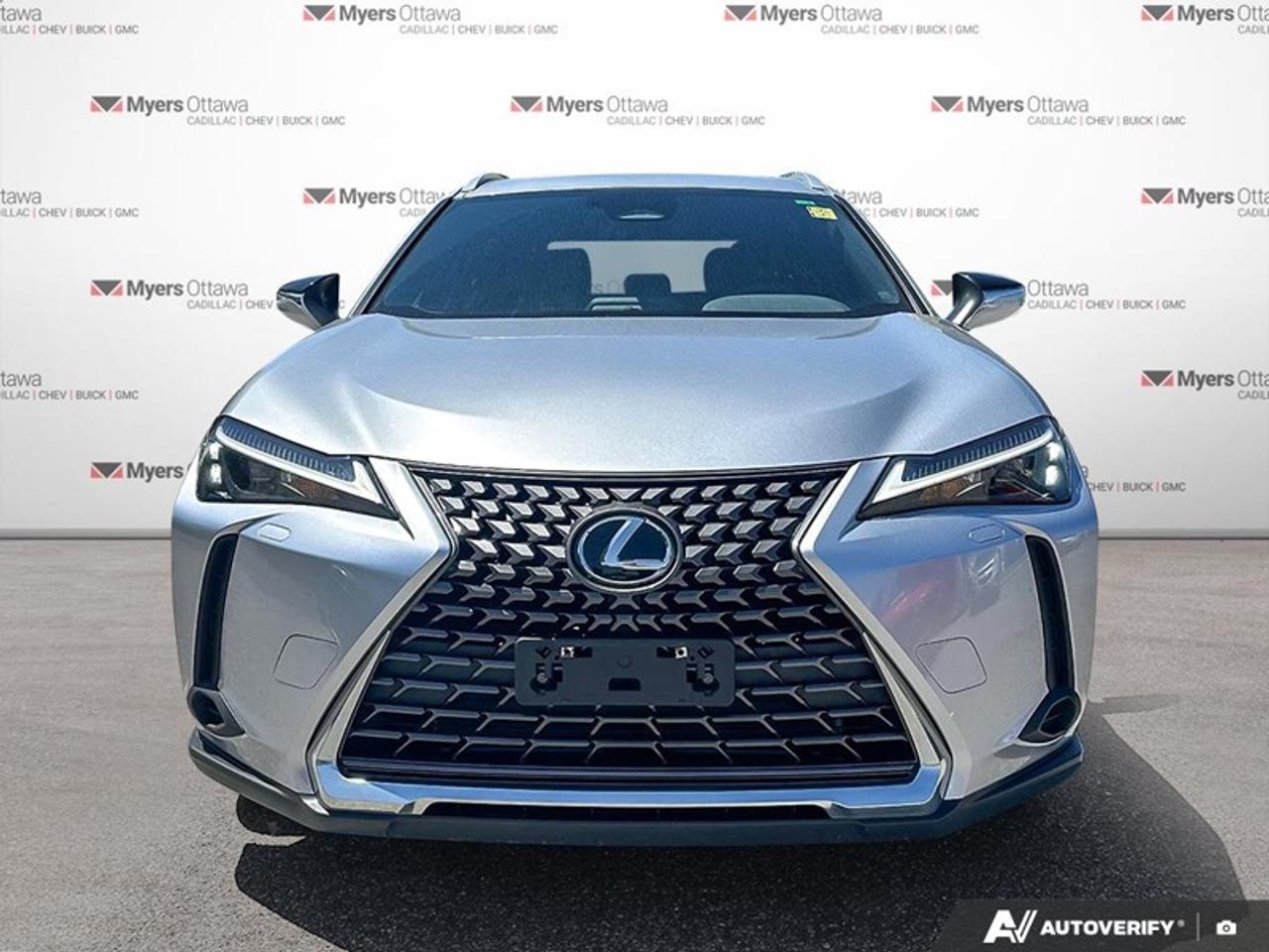 2025 Lexus UX 300h  UX 300H AWD HYBRID Photo